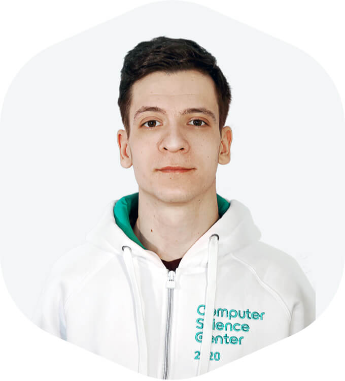 Павел Наумов